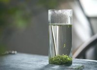 中國茶葉的三大類： 綠茶、紅茶、烏龍茶